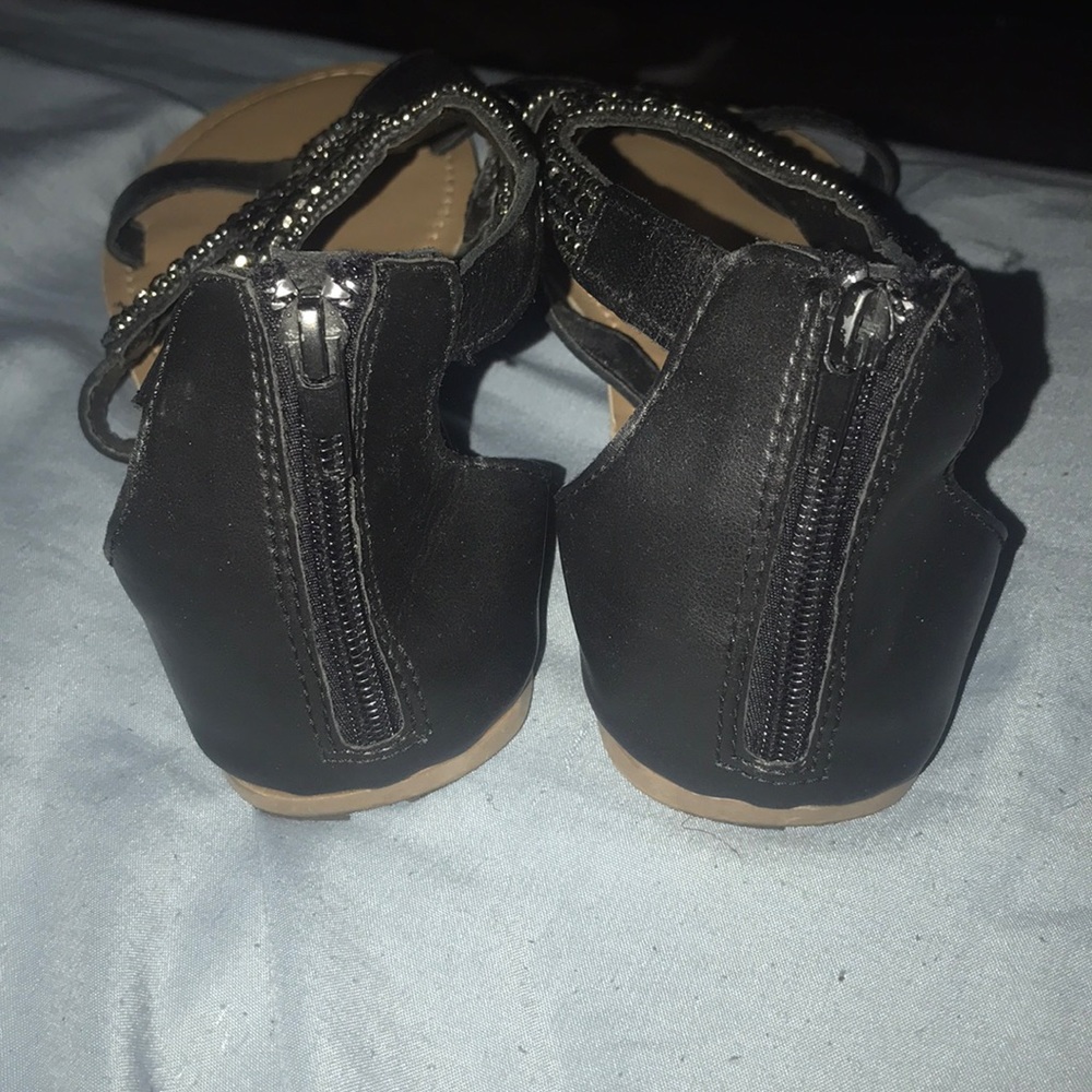 Sandals - Picture 3 of 4
